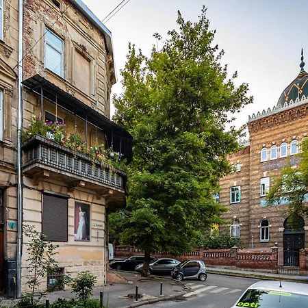 Leontovycha Apartment Lviv Luaran gambar