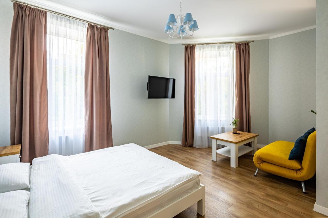 Leontovycha Apartment Lviv Luaran gambar